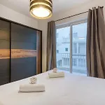 Lovely Mellieha With Stunning Terrace & Views By 360 Estates Διαμέρισμα