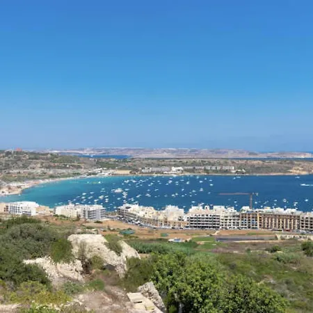 Lovely Mellieha With Stunning Terrace & Views By 360 Estates 아파트 *